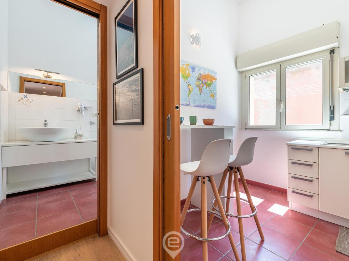 La Finestra Sul Corso Apartment Cagliari Exterior foto