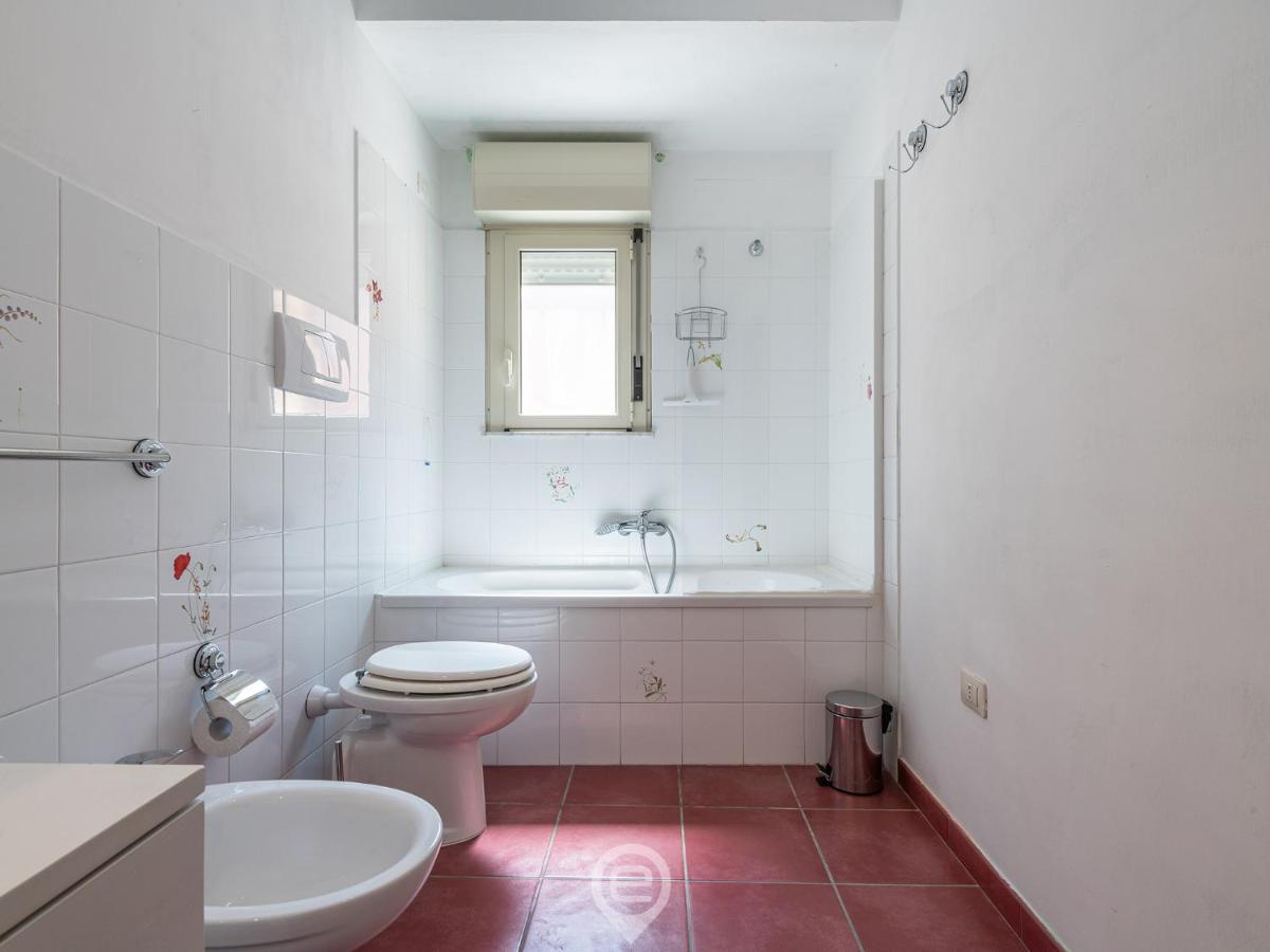 La Finestra Sul Corso Apartment Cagliari Exterior foto